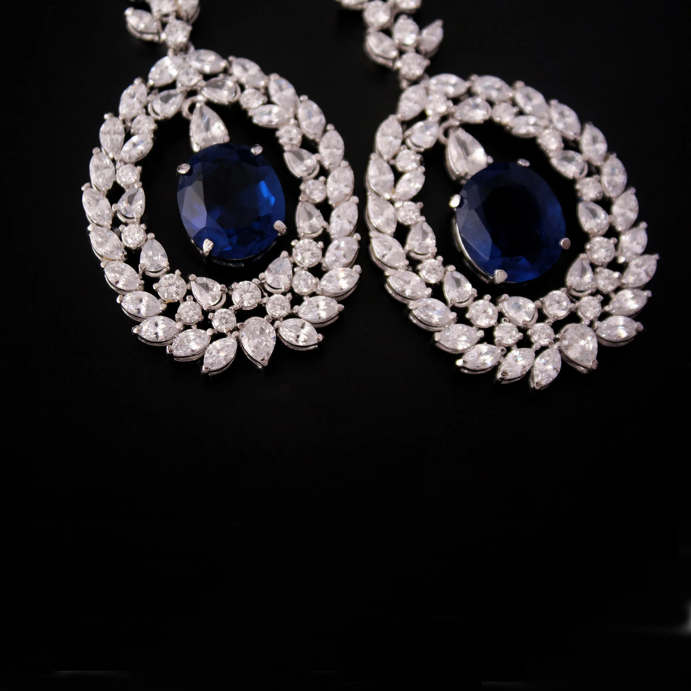 Earrings in Blue Sapphire