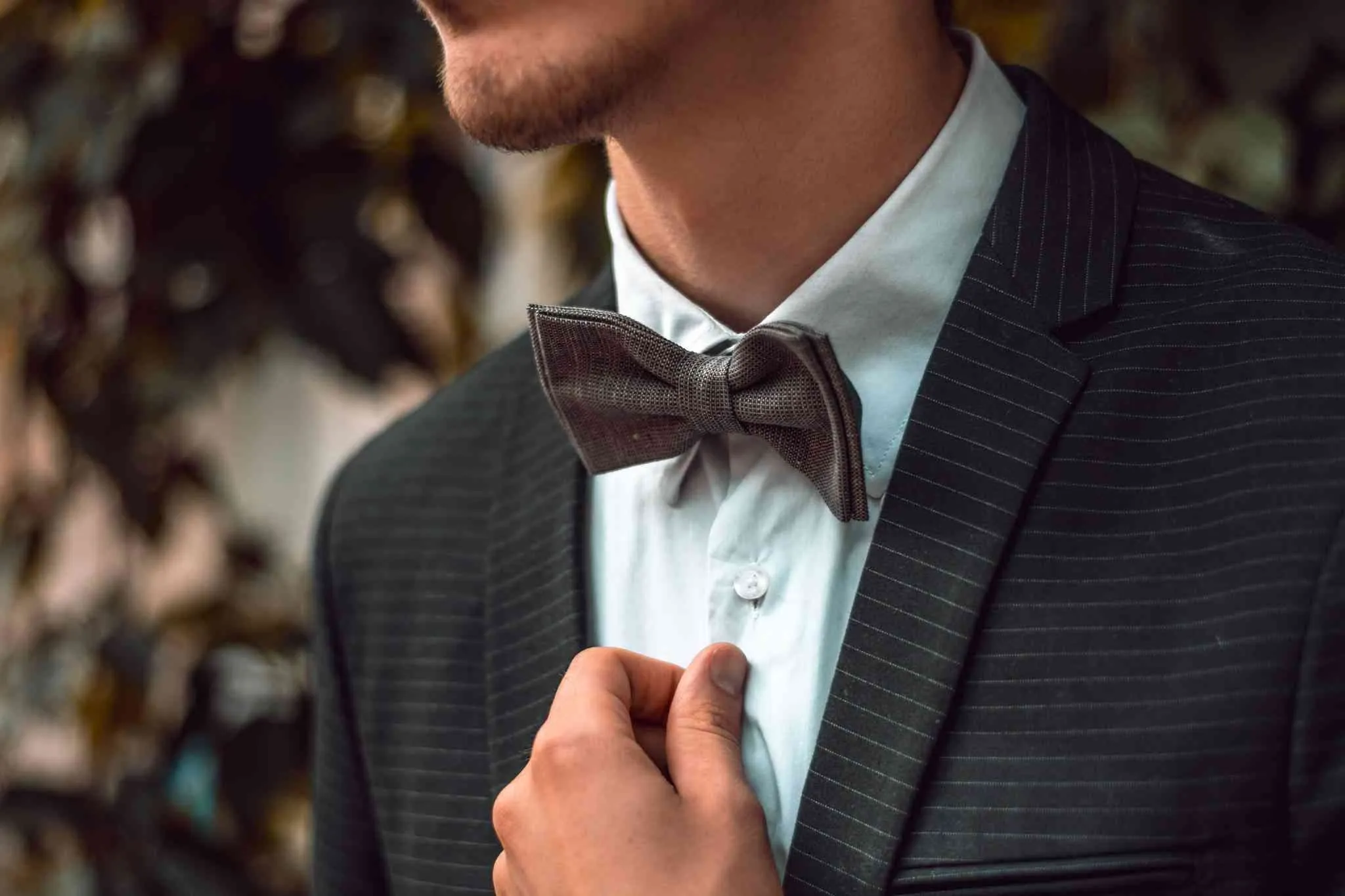 Stylish Black Linen Bow Tie - Perfect for Weddings, Proms, and Formal Events