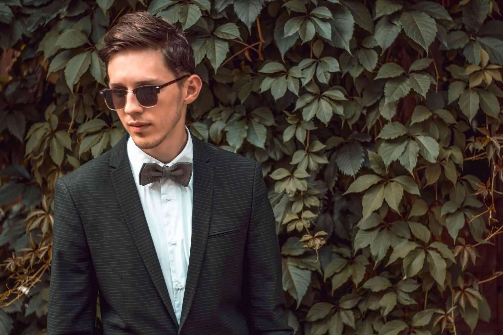 Stylish Black Linen Bow Tie - Perfect for Weddings, Proms, and Formal Events